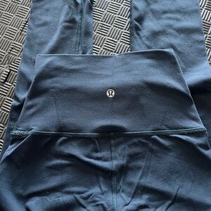 Turquoise/Teal Lululemon Leggings